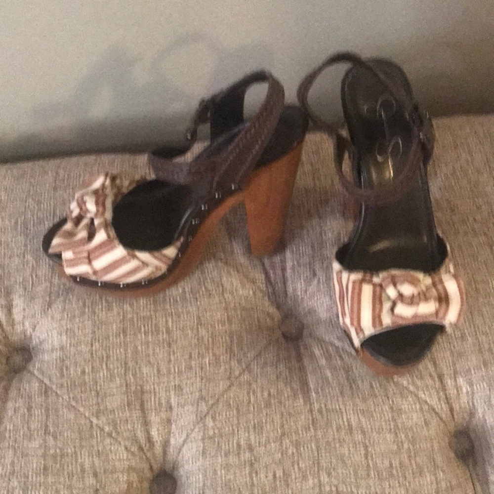 Brand new Jessica Simpson Heels
